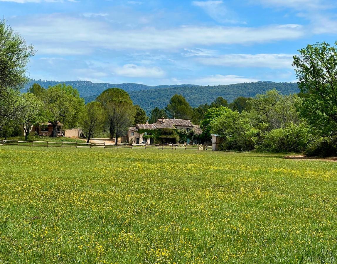 Charmant Appartement Independant Au Sein D'Un Mas Provencal Aups Exterior foto